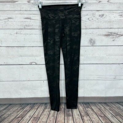 Spanx Leggings Womens Medium Black Camo Metallic High Rise faux leather Slimming